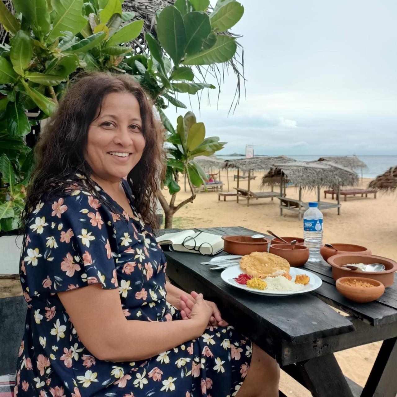 Sea Shine Guest House Hikkaduwa Esterno foto